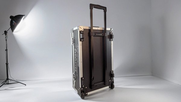 recessed corner castor trolley case